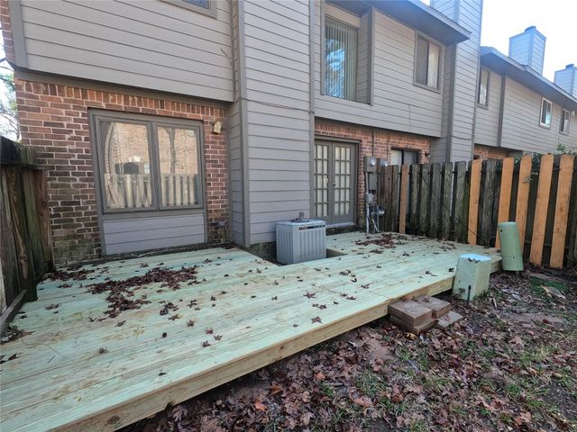 75 Willowwood Circle, The Woodlands, TX 77381