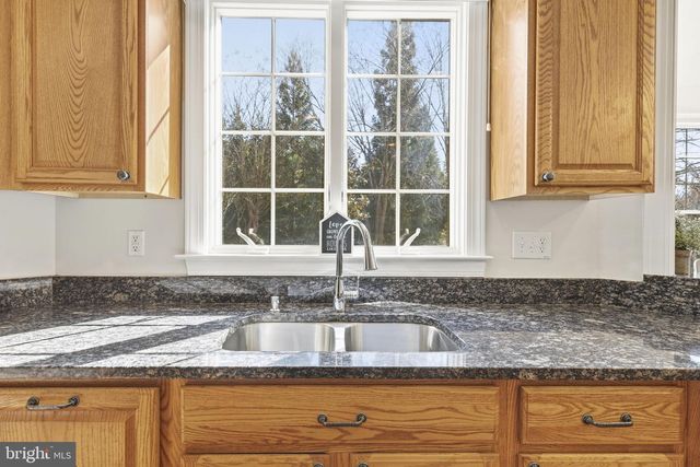 2019 TWIN LAKES DR, Jarrettsville, MD 21084