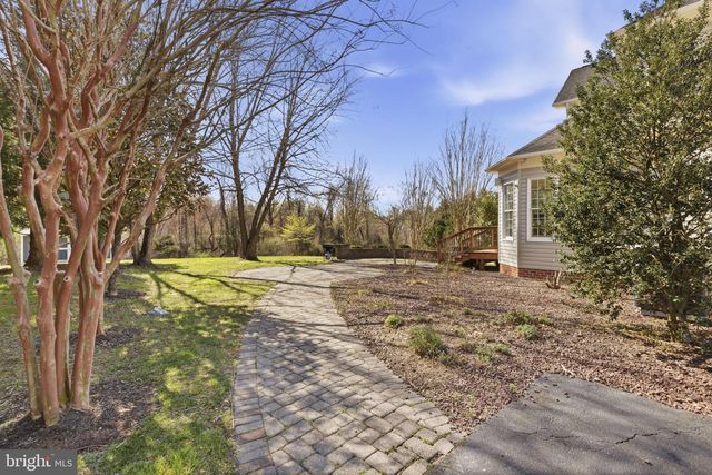 2019 TWIN LAKES DR, Jarrettsville, MD 21084
