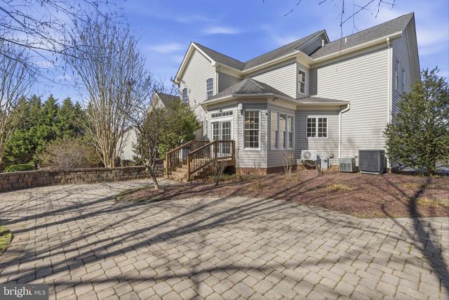 2019 TWIN LAKES DR, Jarrettsville, MD 21084
