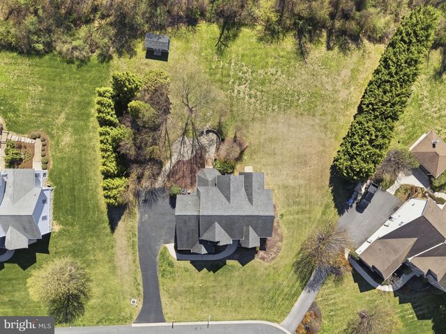 2019 TWIN LAKES DR, Jarrettsville, MD 21084