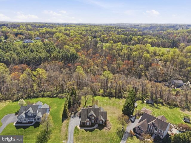 2019 TWIN LAKES DR, Jarrettsville, MD 21084