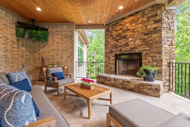 500 Eagle Pass Cove, Little Rock, AR 72211