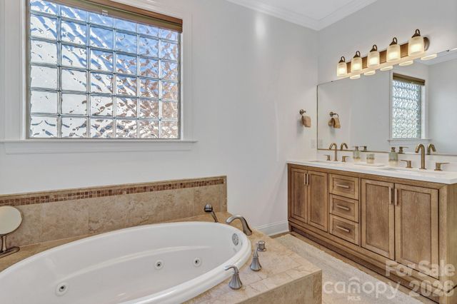 46 Stone House Road, Arden, NC 28704