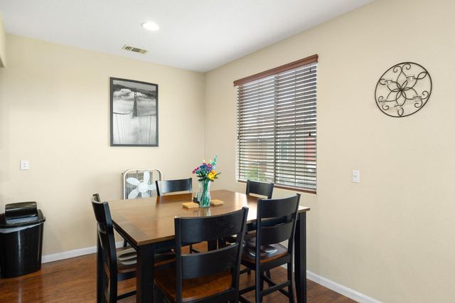 1733 Camino Real Way, Roseville, CA 95747