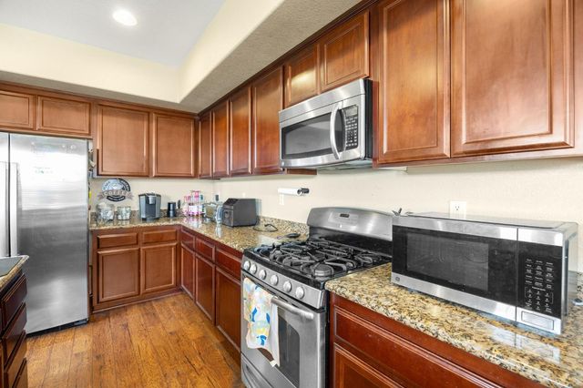 1733 Camino Real Way, Roseville, CA 95747