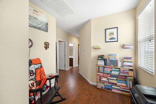 1733 Camino Real Way, Roseville, CA 95747