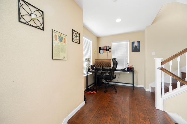 1733 Camino Real Way, Roseville, CA 95747