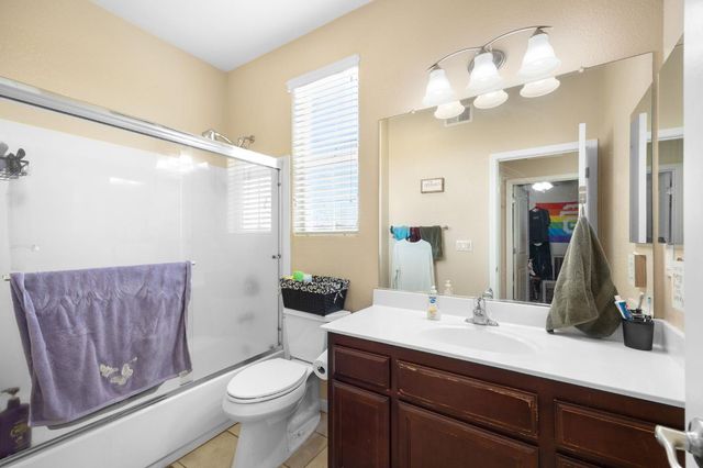 1733 Camino Real Way, Roseville, CA 95747