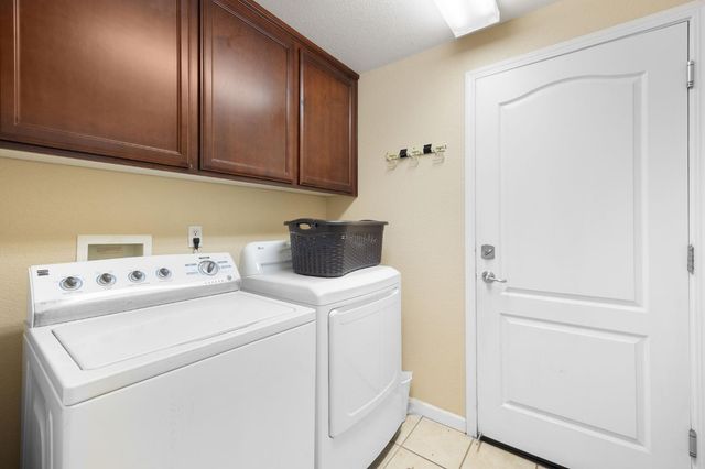1733 Camino Real Way, Roseville, CA 95747
