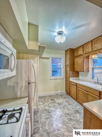 4420 Hickory Street, Omaha, NE 68105