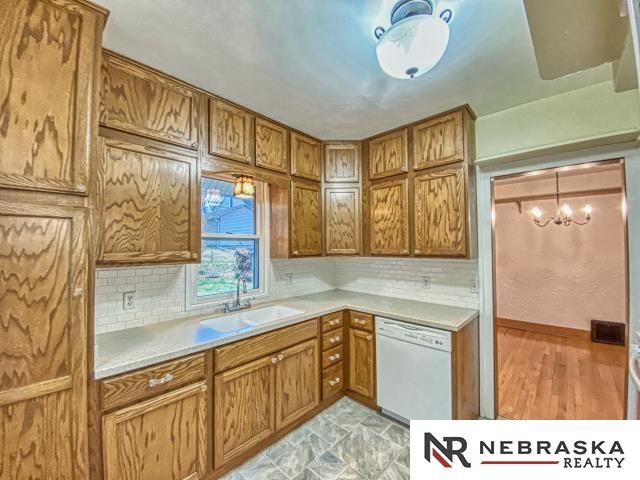 4420 Hickory Street, Omaha, NE 68105