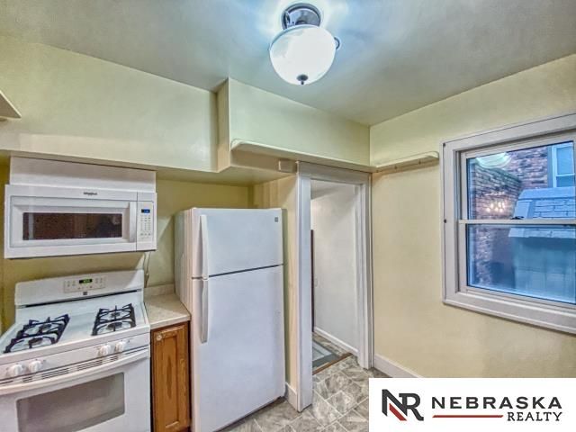 4420 Hickory Street, Omaha, NE 68105