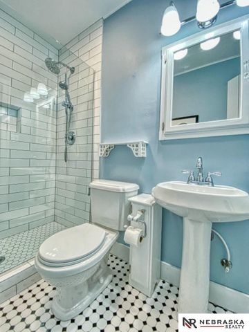 4420 Hickory Street, Omaha, NE 68105