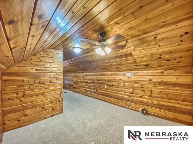 4420 Hickory Street, Omaha, NE 68105