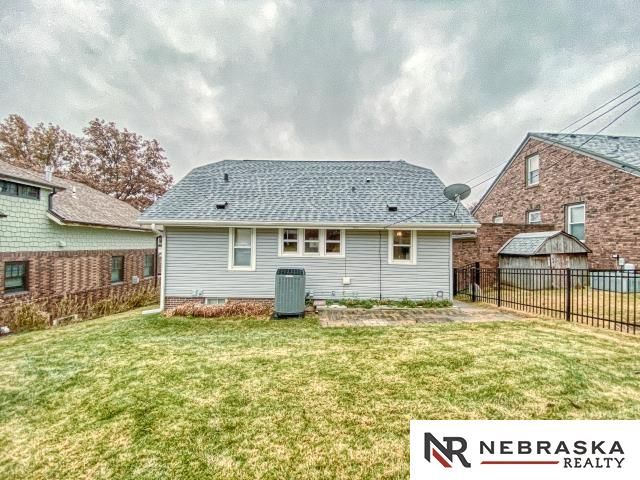 4420 Hickory Street, Omaha, NE 68105
