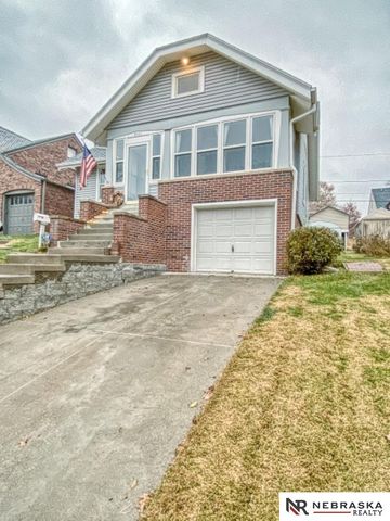 4420 Hickory Street, Omaha, NE 68105