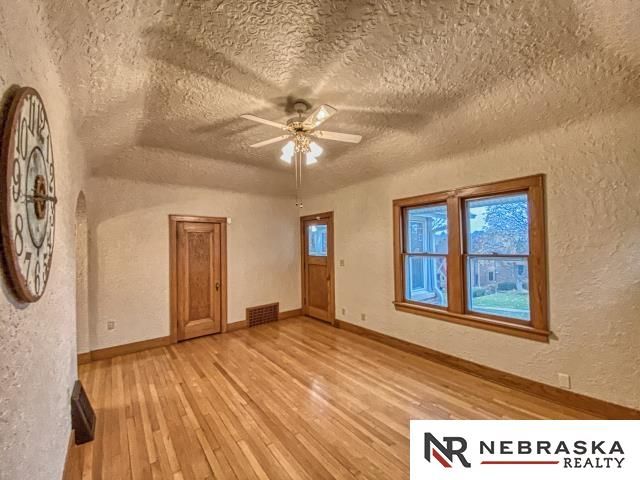 4420 Hickory Street, Omaha, NE 68105