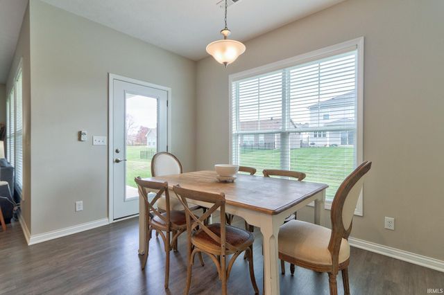 11415 Oscar Drive, Evansville, IN 47725