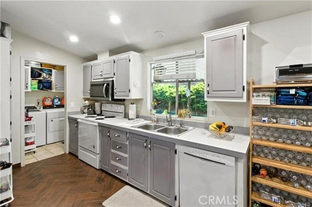 24425 Woolsey Canyon Road 132, Canoga Park (los Angeles), CA 91304