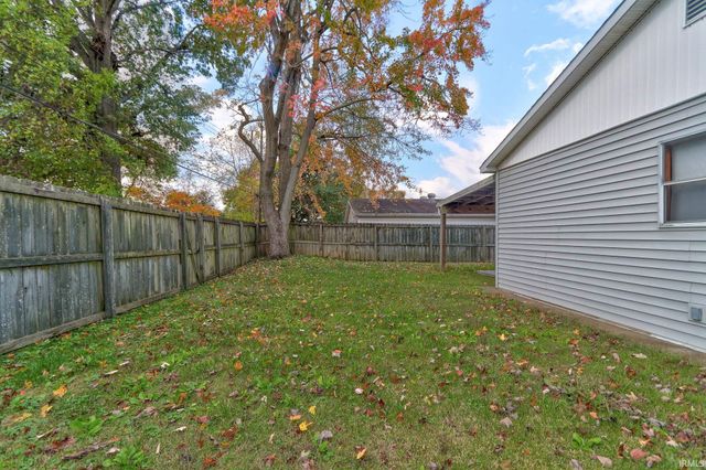 700 W Berkeley Avenue, Evansville, IN 47710