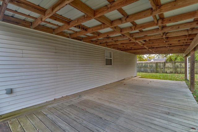 700 W Berkeley Avenue, Evansville, IN 47710