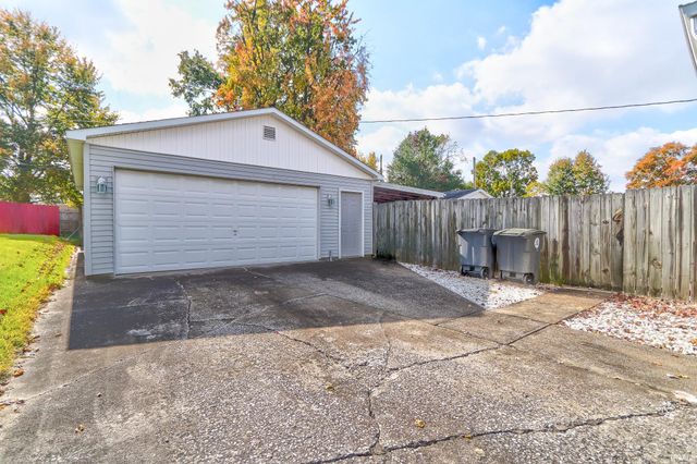 700 W Berkeley Avenue, Evansville, IN 47710
