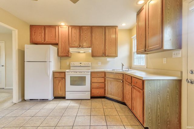 700 W Berkeley Avenue, Evansville, IN 47710