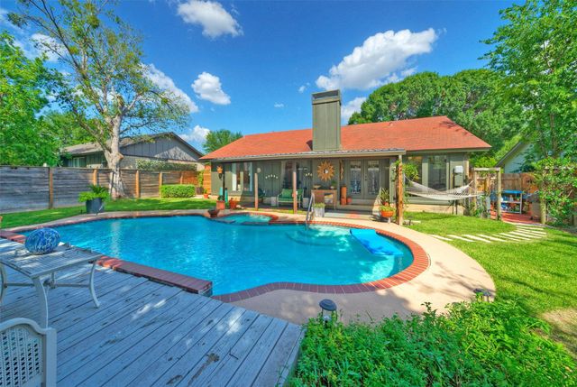 10606 Barnhill DR, Austin, TX 78758