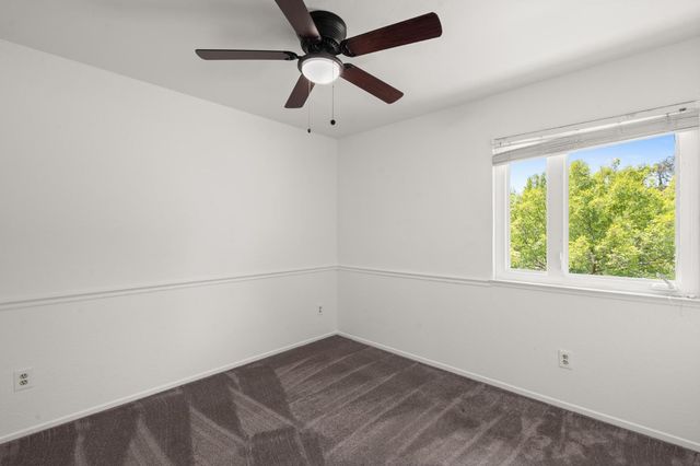 100 May Ct, Folsom, CA 95630