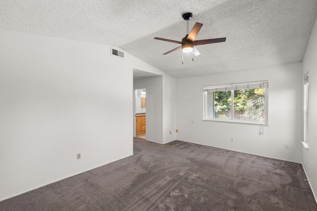 100 May Ct, Folsom, CA 95630