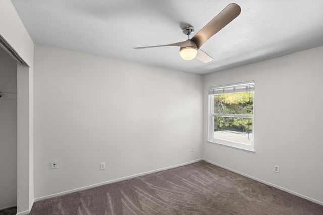 100 May Ct, Folsom, CA 95630