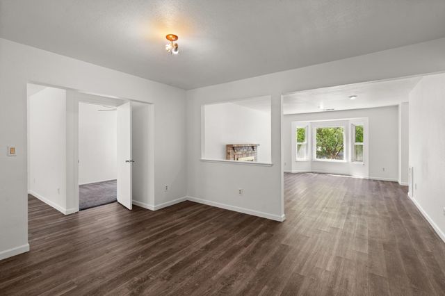 100 May Ct, Folsom, CA 95630