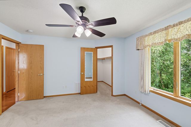 15060 Greene Avenue N, Hugo, MN 55038