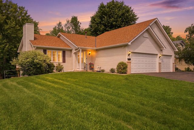 15060 Greene Avenue N, Hugo, MN 55038