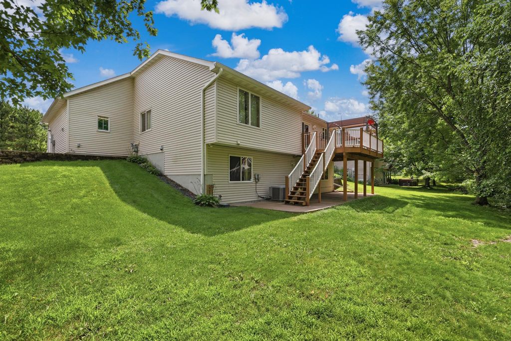 15060 Greene Avenue N, Hugo, MN 55038 — photo 4