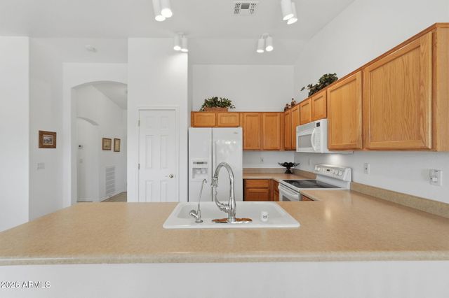 6317 S PINALENO Place, Chandler, AZ 85249