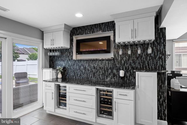 14 PEREGRINE DR, Voorhees, NJ 08043