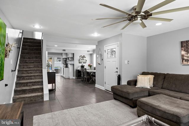 14 PEREGRINE DR, Voorhees, NJ 08043