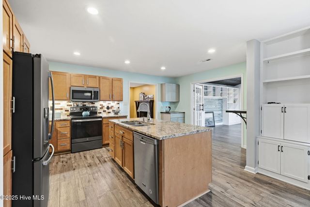 3206 Monticello Drive, Wilmington, NC 28405