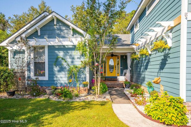 3206 Monticello Drive, Wilmington, NC 28405