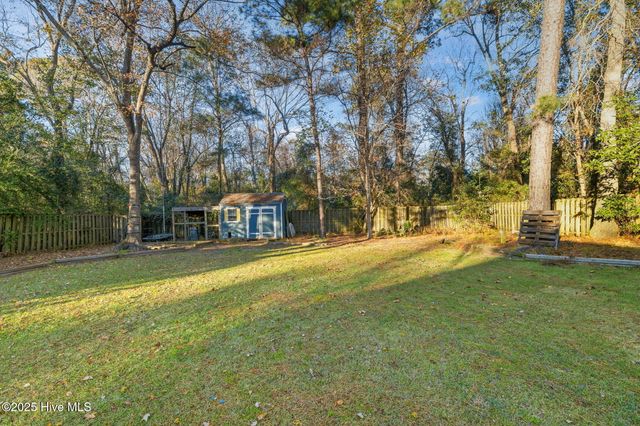 3206 Monticello Drive, Wilmington, NC 28405