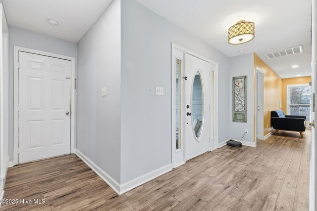 3206 Monticello Drive, Wilmington, NC 28405