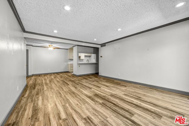 5460 White Oak Avenue B103, Encino (los Angeles), CA 91316