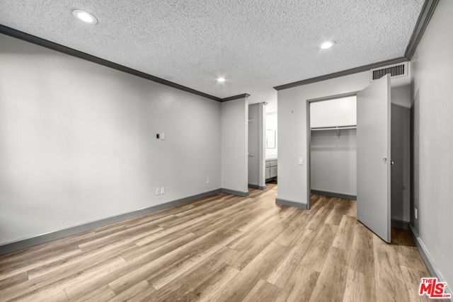 5460 White Oak Avenue B103, Encino (los Angeles), CA 91316