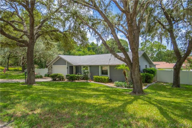 7112 N Croton Point, Hernando, FL 34442