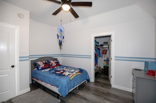 601 Canyon Crest Drive, League City, TX 77573