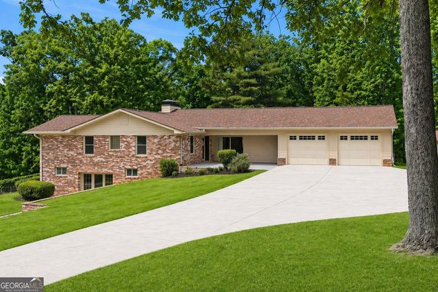 5345 Green Cove Road, Gainesville, GA 30504