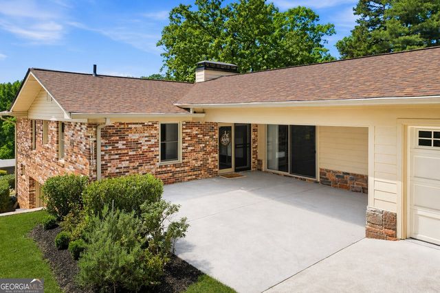 5345 Green Cove Road, Gainesville, GA 30504