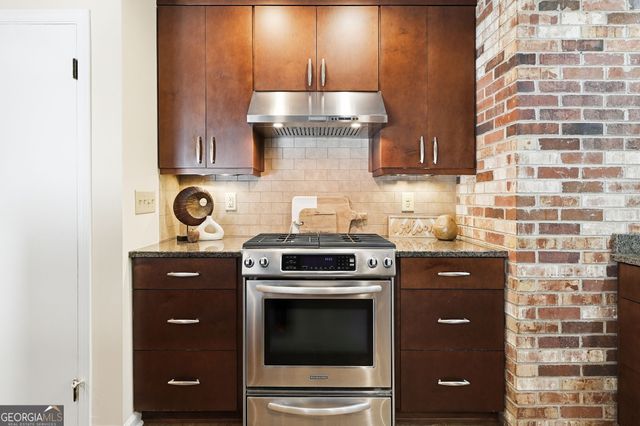 5345 Green Cove Road, Gainesville, GA 30504